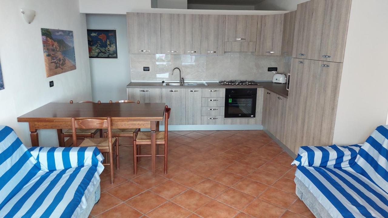 Villa Del Mare Ligure Terme & Spa Piscina A 37 Gradi Санто-Стефано-аль-Мар Экстерьер фото