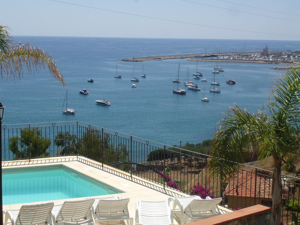 Villa Del Mare Ligure Terme & Spa Piscina A 37 Gradi Санто-Стефано-аль-Мар Экстерьер фото
