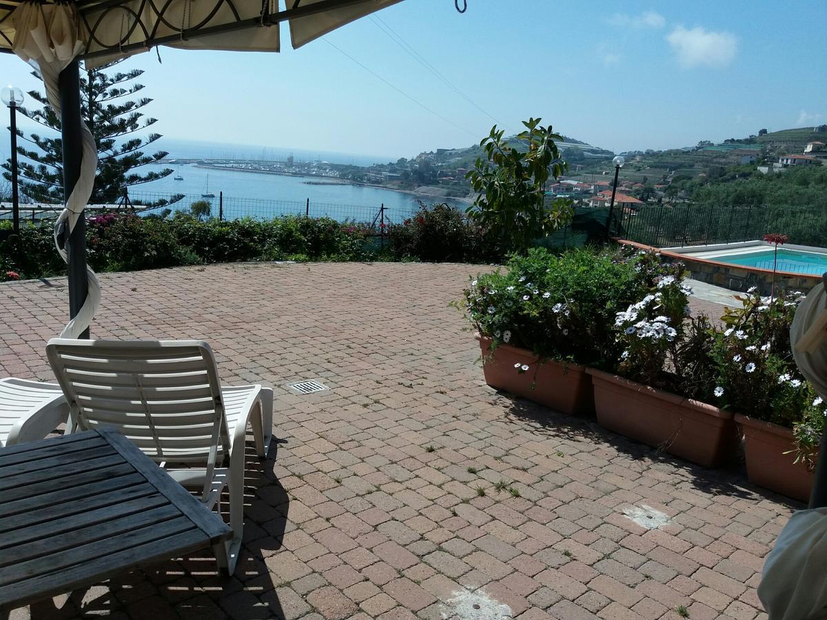 Villa Del Mare Ligure Terme & Spa Piscina A 37 Gradi Санто-Стефано-аль-Мар Экстерьер фото